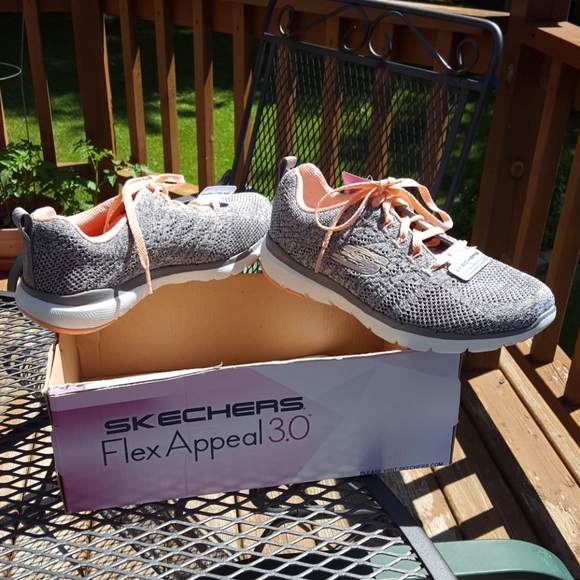 skechers flex appeal size 6